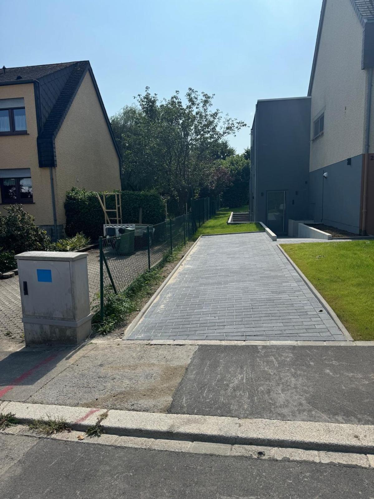 Neuf, 6 Personnes, 2 * Münsbach